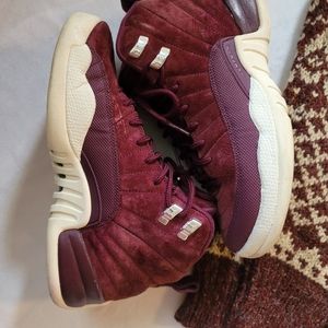 Air Jordan 12 Retro size 6.5Y